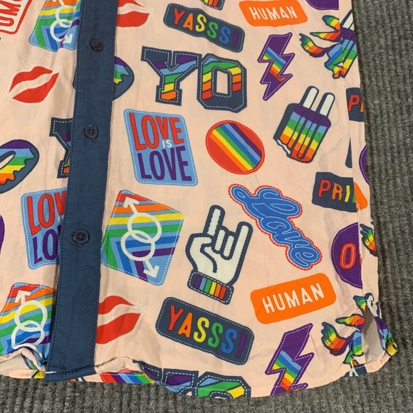 Trinity Collective Shirt Mens Small Pink Button Up Camp Pride Love Peace Rainbow - Picture 6 of 14